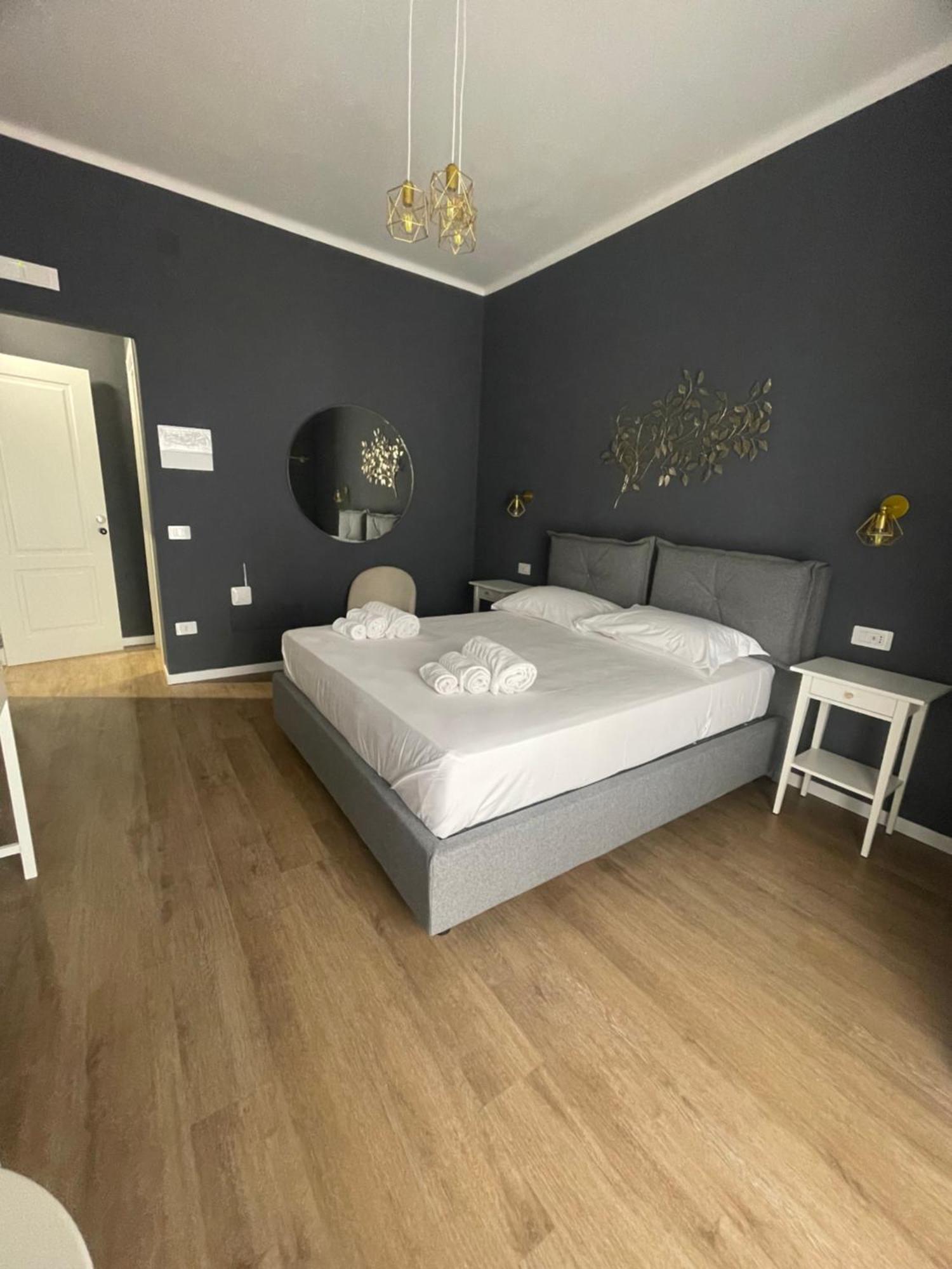 Isvi Bari Comfort Rooms Esterno foto