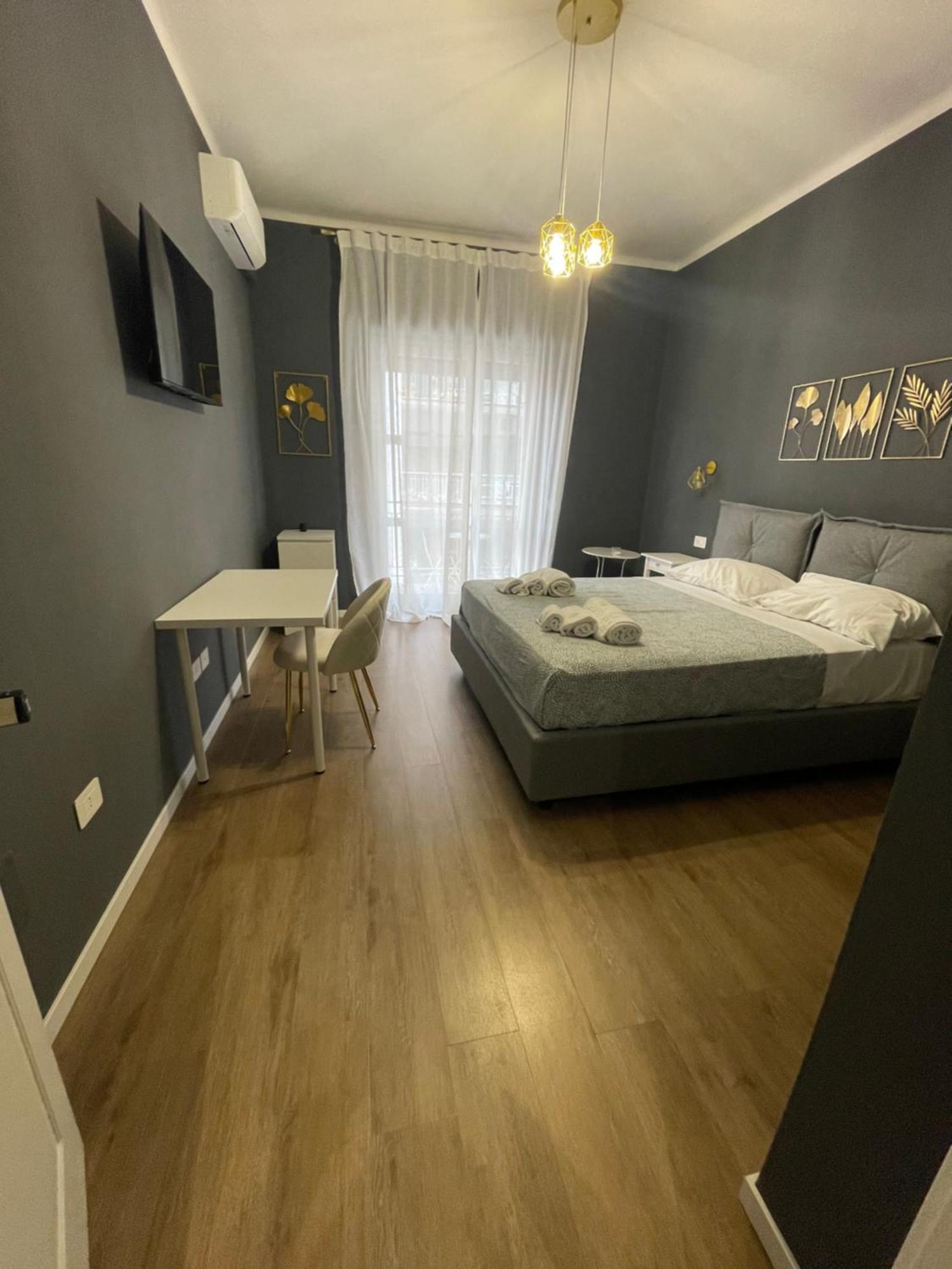 Isvi Bari Comfort Rooms Esterno foto